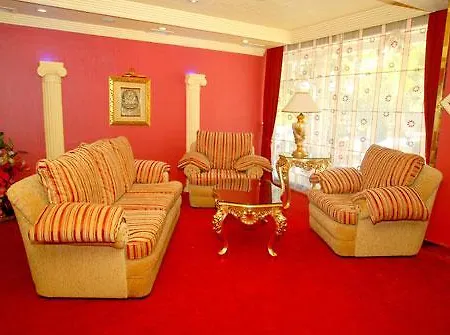 Gold Hotel