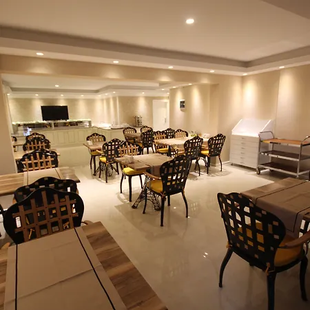 Gold Hotel
